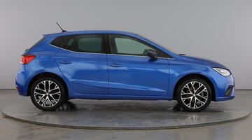 2022 SEAT 1.0 TSI XCELLENCE Lux DSG Euro 6 5-door (Blue) - Image: 4