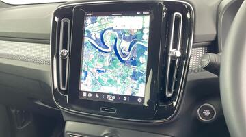 2025 Volvo 2.0 B4 MHEV Plus DCT Auto Euro 6 5-door (Blue) - Image: 25