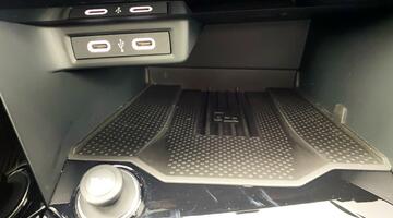 2025 Volkswagen TSI Black Edition Euro 6 5-door (White) - Image: 7