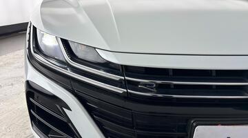 2025 Volkswagen 2.0 TSI R Fastback DSG 4Motion Euro 6 5-door (White) - Image: 46