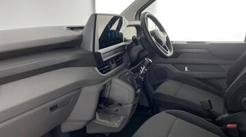 2025 Volkswagen 2.0 TDI T3Commerce Plus FWD SWB Euro 6 5-door (Grey) - Image: 2