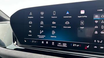 2025 Audi 2.0 TFSI Edition 1 S Tronic Euro 6 5-door (Blue) - Image: 32