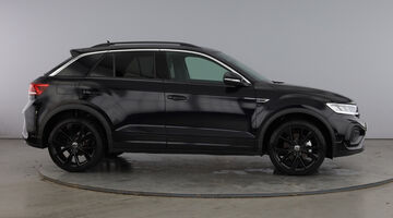 2025 Volkswagen TSI R-Line DSG Euro 6 5-door (Black) - Image: 4