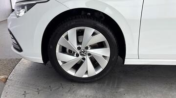 2023 Volkswagen TSI Style Euro 6 5-door (White) - Image: 37