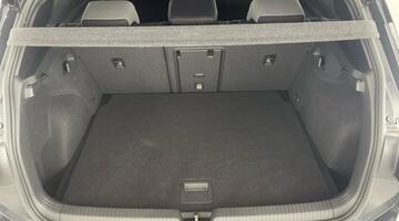 2022 Volkswagen TSI R-Line Euro 6 5-door (Grey) - Image: 29