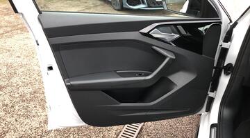 2025 Audi 1.0 TFSI 30 Black Edition Sportback S Tronic Euro 6 5-door (White) - Image: 16