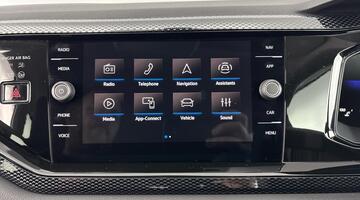 2025 Volkswagen 1.0 TSI Match DSG Euro 6 5-door (Grey) - Image: 18