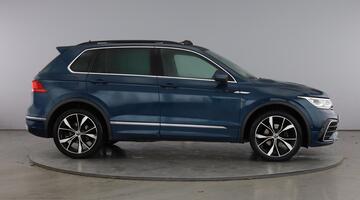 2023 Volkswagen TSI R-Line DSG Euro 6 5-door (Blue) - Image: 4