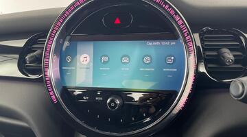 2021 MINI Cooper Sport Euro 6 5-door (Red) - Image: 18