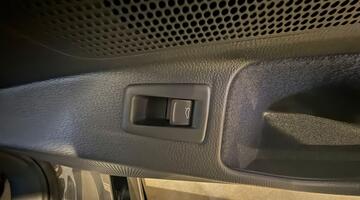 2025 Volkswagen Pro 77kWh Match Plus Tourer Auto 5-door (Grey) - Image: 16