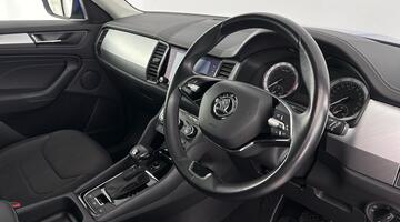 2022 Škoda 2.0 TDI SE DSG 4WD Euro 6 5-door (7 Seat) (Blue) - Image: 6