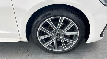 2022 Audi 1.0 TFSI 30 S line Sportback Euro 6 5-door (White) - Image: 5