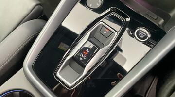 2025 Audi TFSI 30 S line Sportback S Tronic Euro 6 5-door (White) - Image: 13