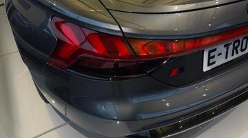 2025 Audi S 435,00 kW (Grey) - Image: 24