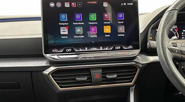 2025 CUPRA 2.0 TSI VZDSG 4-doorive Euro 6 5dr (Black) - Image: 12