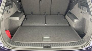 2025 Volkswagen 2.0 TSI R-Line DSG 4Motion Euro 6 5-door (Purple) - Image: 30