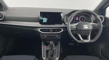 2025 SEAT 1.0 TSI FR Black Edition DSG Euro 6 5-door (Multicolour) - Image: 8