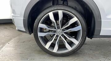 2020 Volkswagen TSI EVO R-Line Euro 6 5-door (Multicolour) - Image: 31