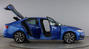 2025 Škoda 2.0 TDI SportLine DSG Euro 6 5-door (Blue) - Image: 11