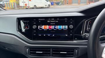 2023 Volkswagen 1.0 TSI R-Line DSG Euro 6 5-door (Black) - Image: 30