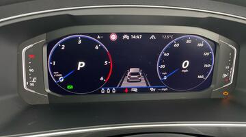 2022 Volkswagen 2.0 TDI R-Line DSG Euro 6 5-door (White) - Image: 21