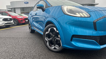 2025 Ford Standard Range 43kWh Premium Auto 5-door (Blue) - Image: 31