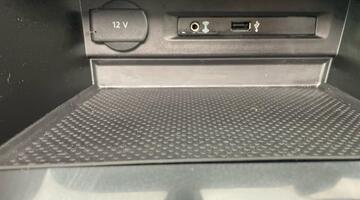 2017 Volkswagen 2.0 TSI R-Line DSG 4Motion Euro 6 5-door (Grey) - Image: 16