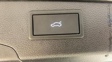 2025 Škoda TSI iV 25.7kWh SportLine DSG Euro 6 5-door (Black) - Image: 24