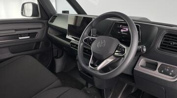 2024 Volkswagen Pro 79kWh Commerce Auto 5-door (Black) - Image: 6