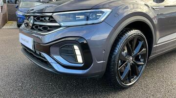 2025 Volkswagen TSI R-Line DSG 2WD Euro 6 2-door (Grey) - Image: 31