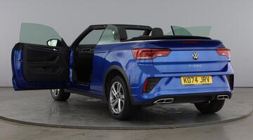 2025 Volkswagen TSI R-Line DSG 2WD Euro 6 2-door (Blue) - Image: 11