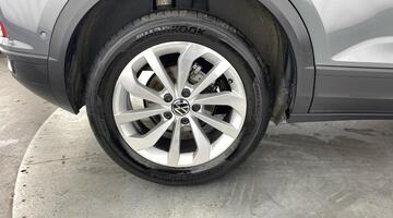 2025 Volkswagen TSI Match Euro 6 5-door (Grey) - Image: 26