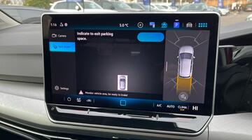 2025 Volkswagen ETSI MHEV Match DSG Euro 6 5-door (Red) - Image: 27