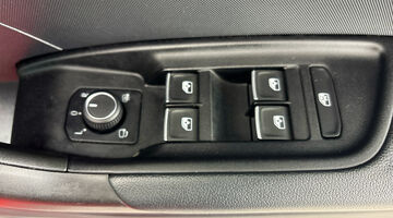 2022 Audi 1.0 TFSI 30 S line Sportback S Tronic Euro 6 5-door (Red) - Image: 19