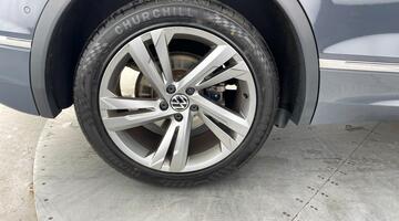 2023 Volkswagen TSI R-Line Edition DSG Euro 6 5-door (Grey) - Image: 26