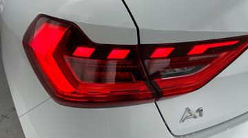 2025 Audi 1.0 TFSI 30 S line Sportback S Tronic Euro 6 5-door (White) - Image: 30
