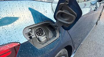 2023 CUPRA E-Boost 77kWh V2 Auto 5-door (4 Seat) (Blue) - Image: 16