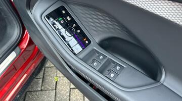 2025 Audi 2.0 TFSI S line S Tronic Euro 6 5-door (Red) - Image: 14