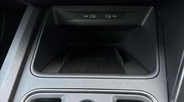 2022 CUPRA 2.0 TSI VZDSG 4-doorive Euro 6 5dr (Grey) - Image: 41