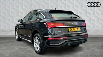 2022 Audi 2.0 TDI 40 Sport Sportback S Tronic quattro Euro 6 5-door (Black) - Image: 3