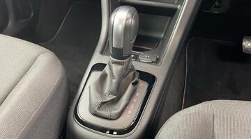 2022 Volkswagen 36.8kWh Auto 5-door (Blue) - Image: 30