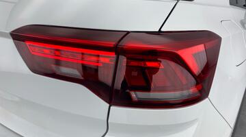 2022 Volkswagen 1.0 TSI Style Euro 6 5-door (White) - Image: 26