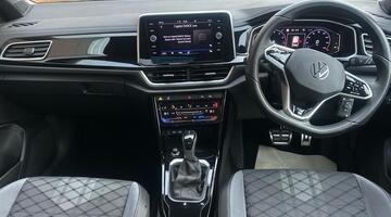 2022 Volkswagen TSI R-Line DSG Euro 6 5-door (Black) - Image: 8