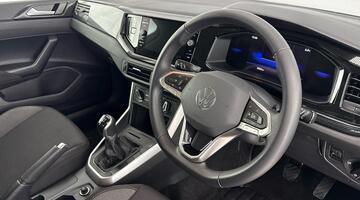 2025 Volkswagen 1.0 TSI Match Euro 6 5-door (Grey) - Image: 6