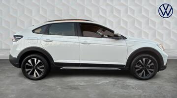 2025 Volkswagen 1.0 TSI Life Euro 6 5-door (White) - Image: 4