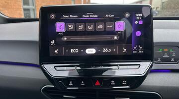 2020 Volkswagen Pro Performance 58kWh Life Auto 5-door (Silver) - Image: 82