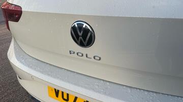 2023 Volkswagen 1.0 TSI Life Euro 6 5-door (Grey) - Image: 12