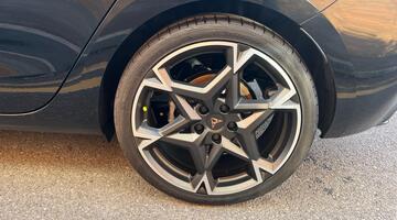 2025 CUPRA ETSI V2 DSG Euro 6 5-door (Black) - Image: 29