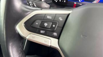 2021 Volkswagen 1.0 TSI Life Euro 6 5-door (Silver) - Image: 21