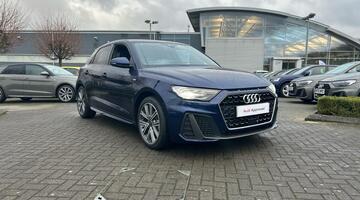 2025 Audi 1.0 TFSI 30 S line Sportback S Tronic Euro 6 5-door (Blue) - Image: 1